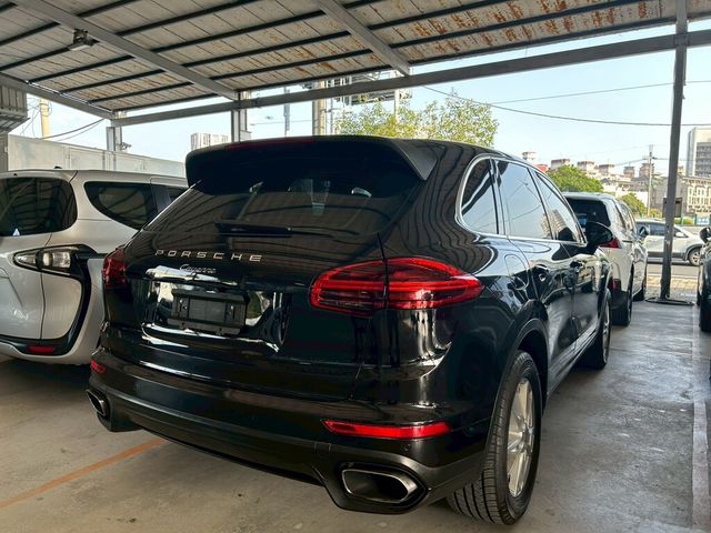 PORSCHE保時捷 CAYENNE  第15張相片