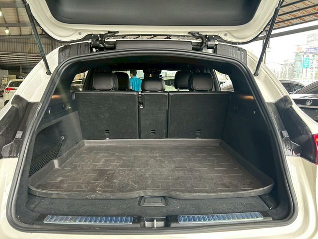 M-BENZ賓士 EQC 400 4MATIC  第18張相片