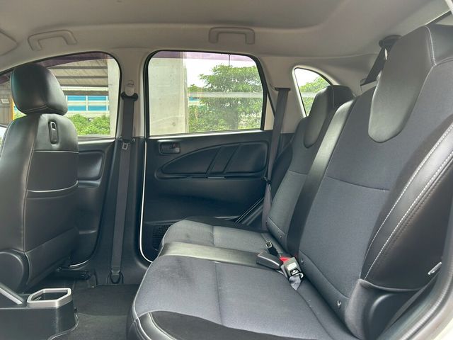 MITSUBISHI三菱 COLT PLUS  第6張相片