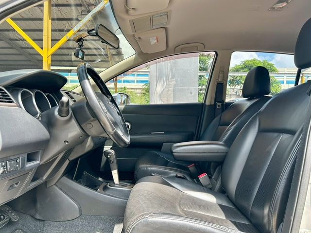 NISSAN日產 TIIDA  第3張相片