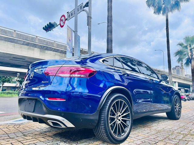 M-BENZ賓士 GLC300 AMG COUPE  第20張相片