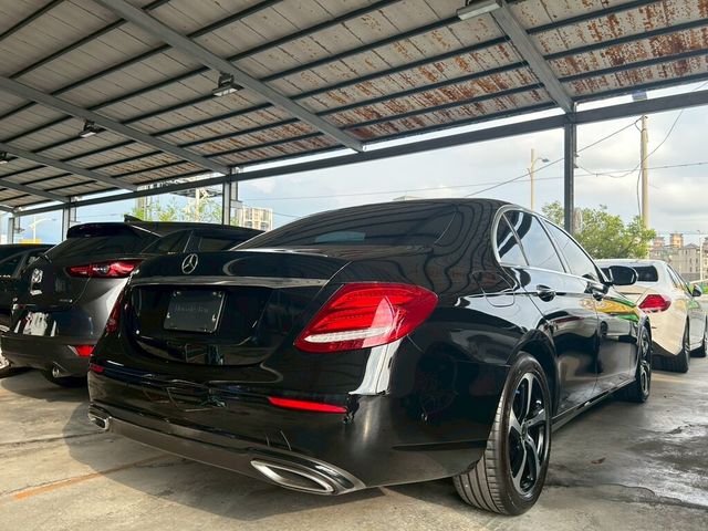 M-BENZ賓士 E200  第19張相片