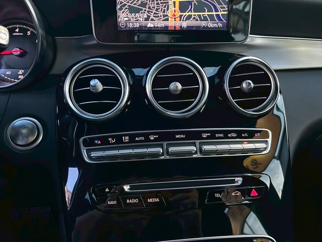 M-BENZ賓士 GLC250  第6張相片