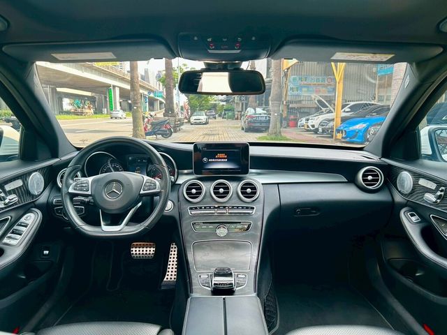 M-BENZ賓士 C300  第13張相片