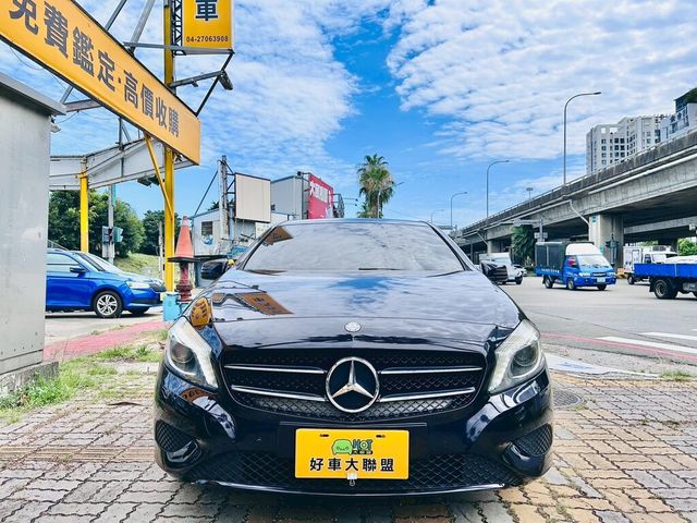 M-BENZ賓士 A180  第2張相片