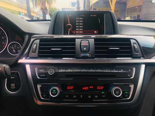 BMW寶馬 320I GT  第4張相片