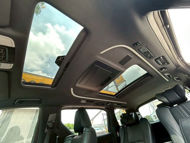 TOYOTA豐田 ALPHARD  第13張相片