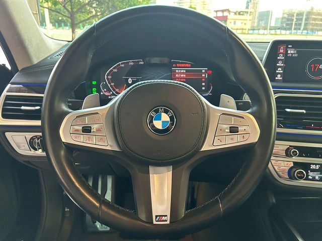 BMW寶馬 740LI LUXURY  第5張相片