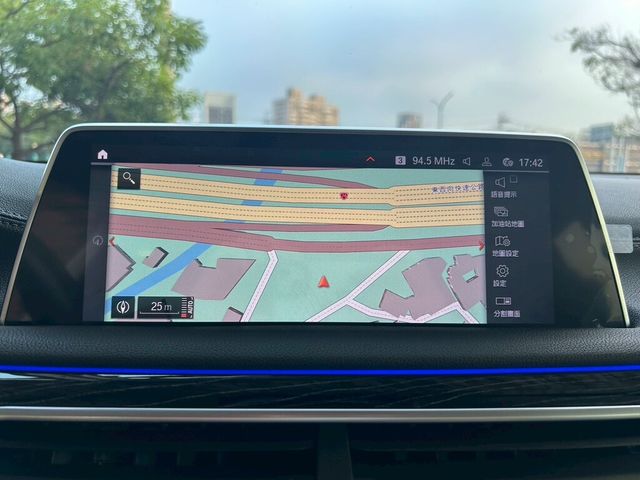 BMW寶馬 740LI LUXURY  第7張相片