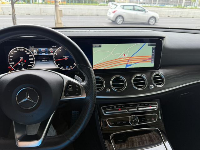 M-BENZ賓士 E200  第10張相片