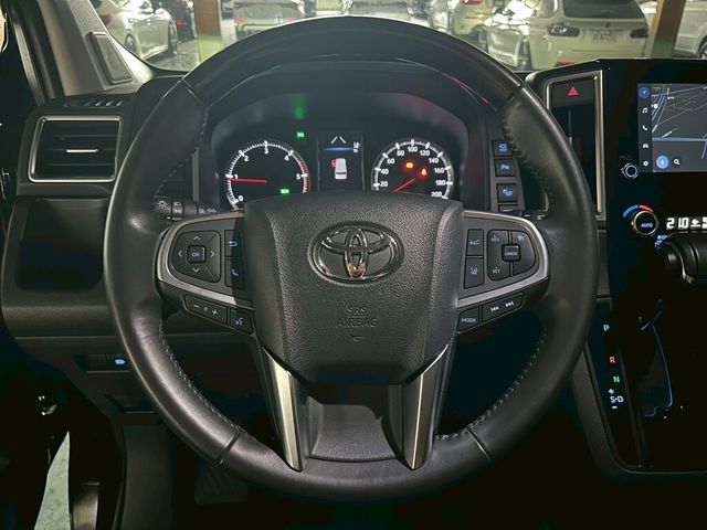 TOYOTA豐田 GRANVIA  第5張相片