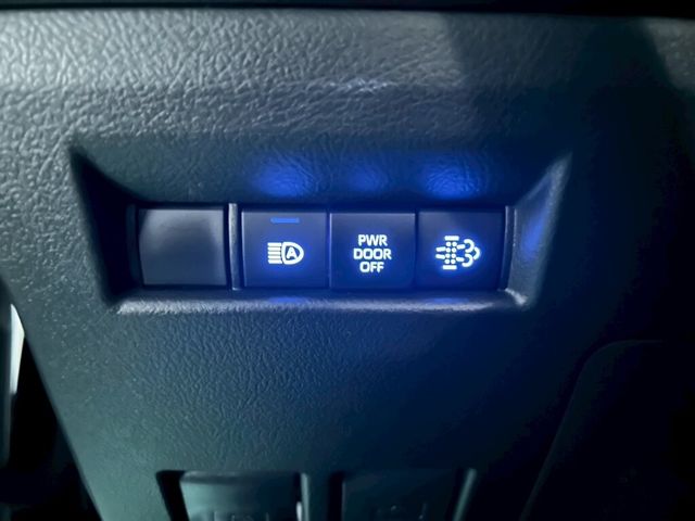 TOYOTA豐田 GRANVIA  第12張相片