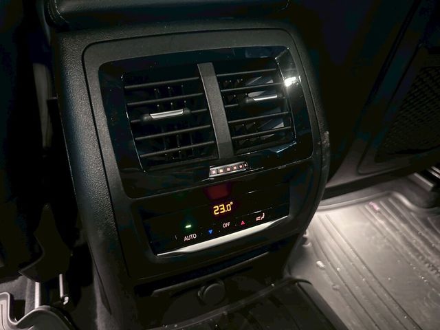 BMW寶馬 X4 XDRIVE28I  第15張相片