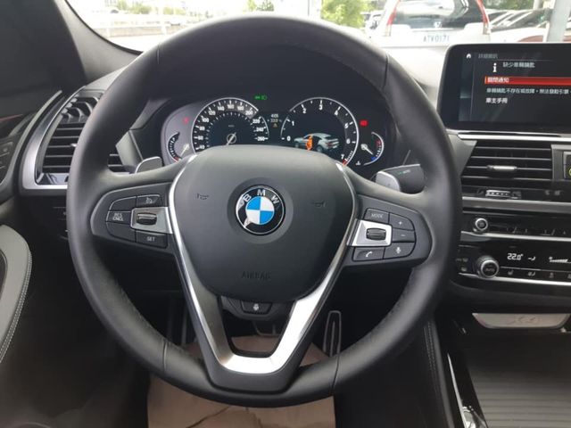 BMW寶馬 X4 XDRIVE30I  第4張相片