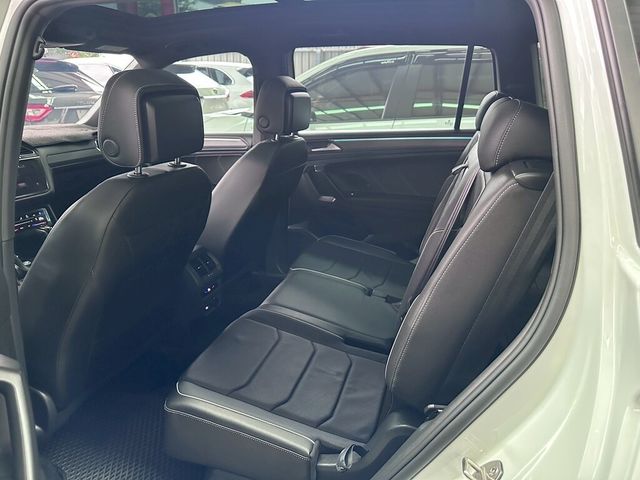 VOLKSWAGEN福斯 TIGUAN ALLSPACE  第13張相片