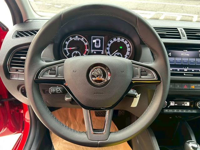 SKODA司科達 FABIA  第3張相片