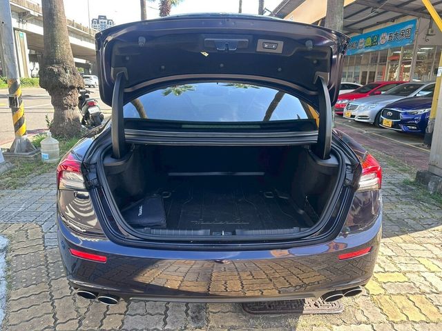 MASERATI瑪莎拉蒂 GHIBLI  第12張相片