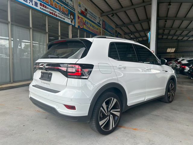 VOLKSWAGEN福斯 T-CROSS  第17張相片