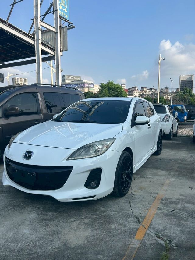MAZDA馬自達 MAZDA 3  第1張相片