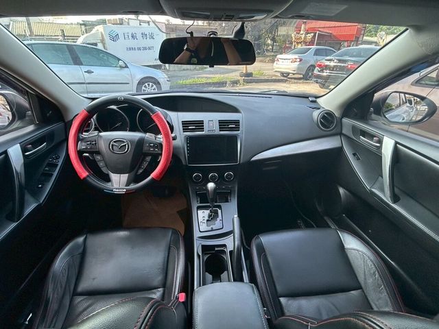 MAZDA馬自達 MAZDA 3  第7張相片