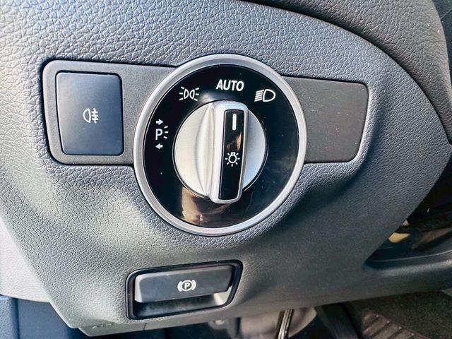 M-BENZ賓士 GLA250  第11張相片