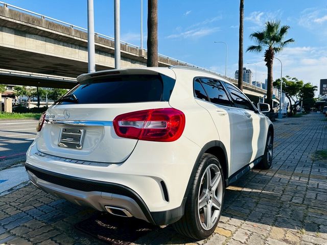 M-BENZ賓士 GLA250  第16張相片