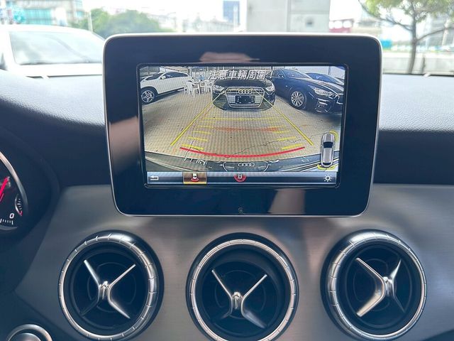 M-BENZ賓士 CLA250 SHOOTING BRAKE  第6張相片