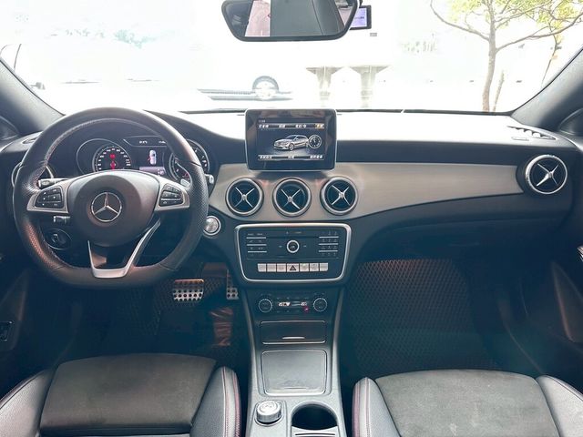 M-BENZ賓士 CLA250 SHOOTING BRAKE  第12張相片