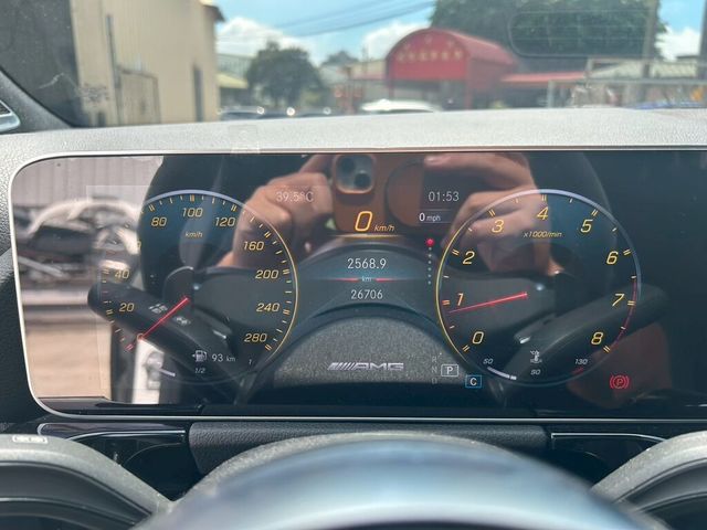 M-BENZ賓士 GLA35 AMG  第8張相片