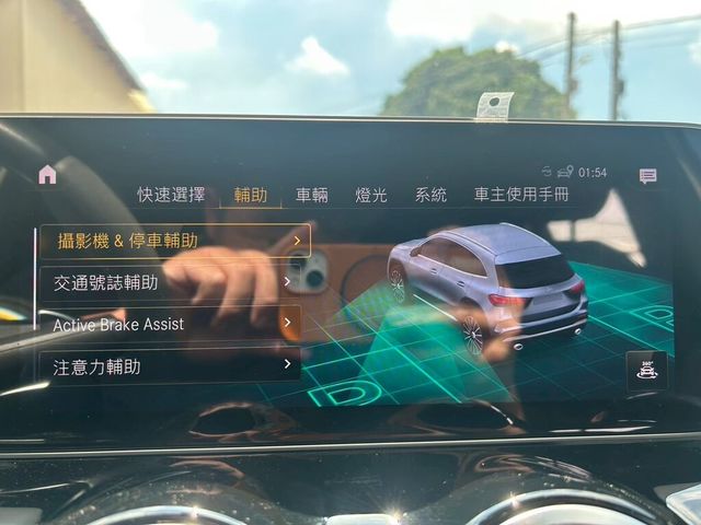M-BENZ賓士 GLA35 AMG  第12張相片