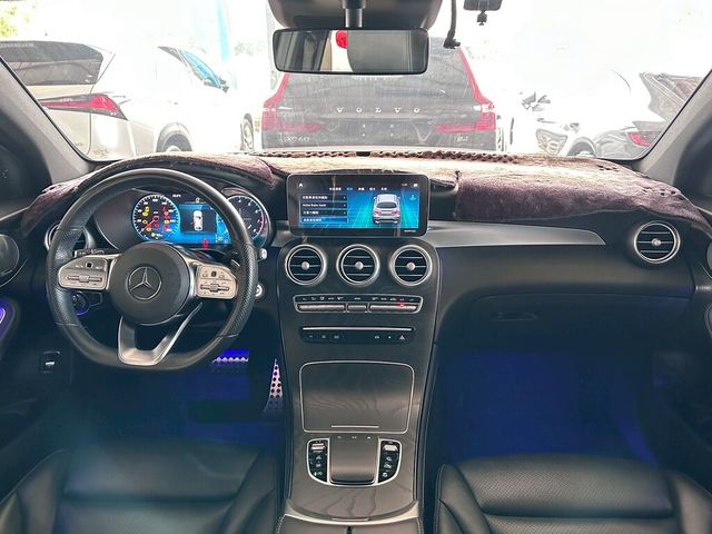 M-BENZ賓士 GLC200  第3張相片