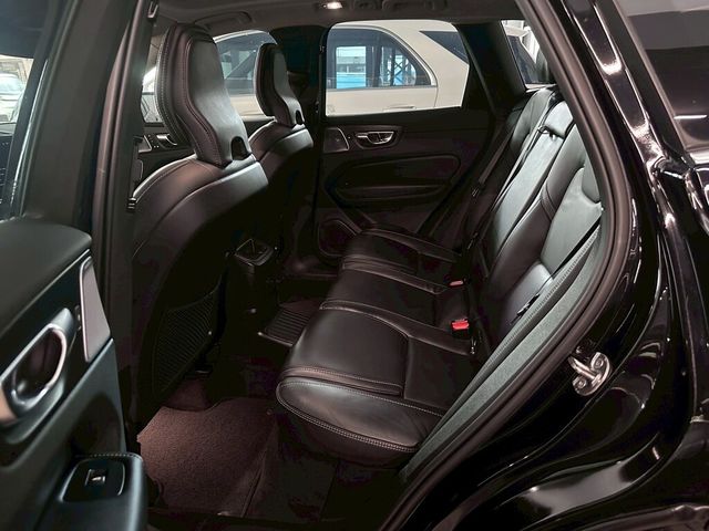 VOLVO富豪 XC60  第14張相片