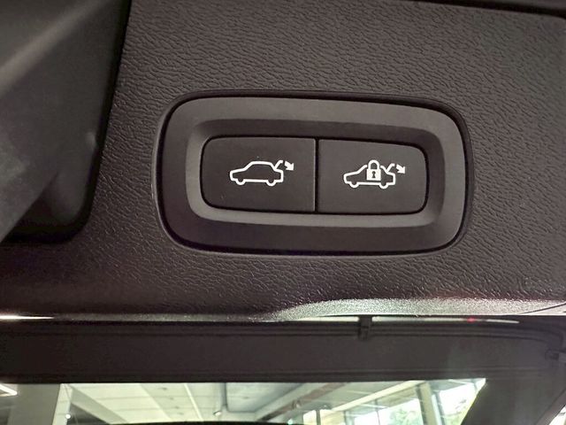 VOLVO富豪 XC60  第20張相片