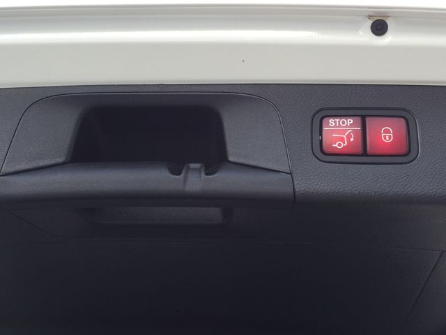 M-BENZ賓士 GLC300  第13張相片