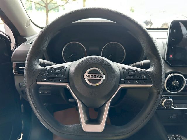 NISSAN日產 SENTRA  第3張相片