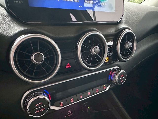 NISSAN日產 SENTRA  第8張相片