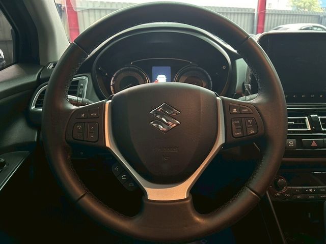 SUZUKI鈴木 SX4  第9張相片