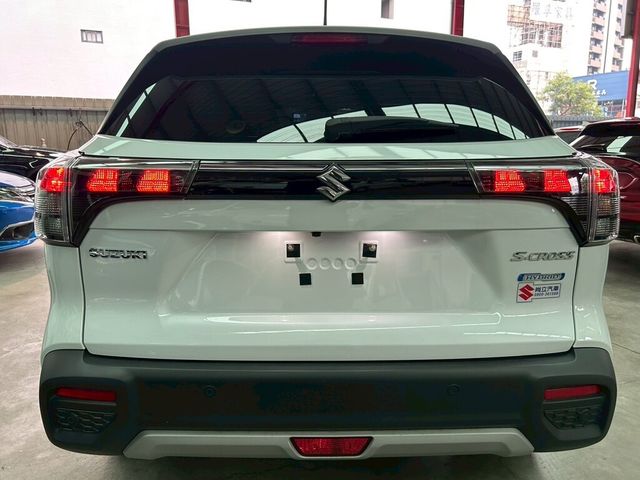 SUZUKI鈴木 SX4  第18張相片