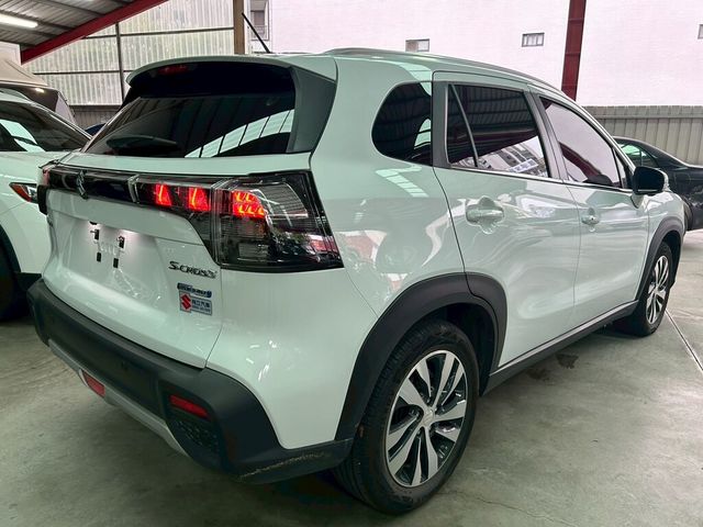 SUZUKI鈴木 SX4  第20張相片