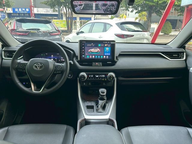 TOYOTA豐田 RAV4  第4張相片