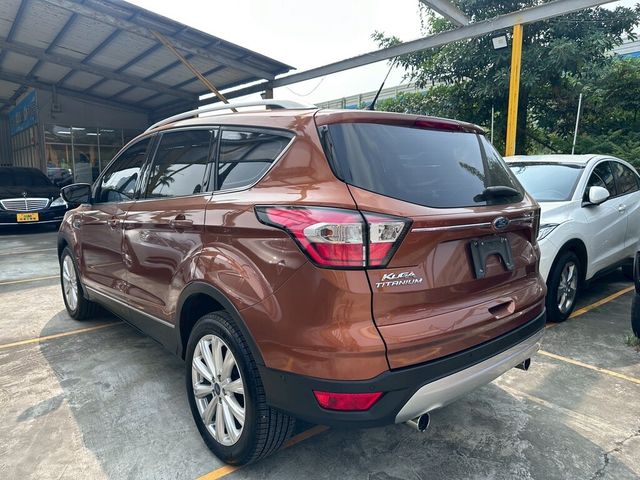 FORD福特 KUGA  第18張相片