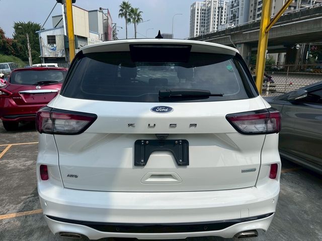 FORD福特 KUGA  第18張相片