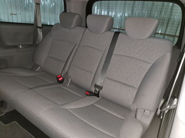 HYUNDAI現代 STAREX  第12張相片