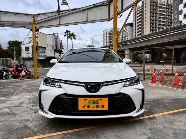 TOYOTA豐田 ALTIS  第2張相片