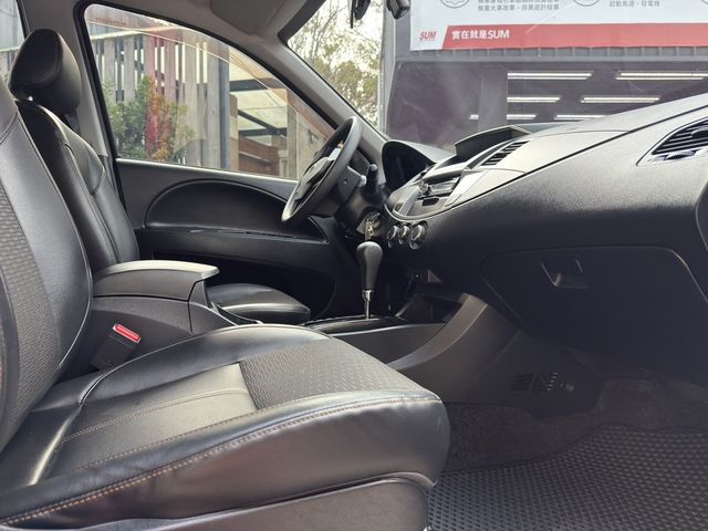 MITSUBISHI三菱 ZINGER  第8張相片