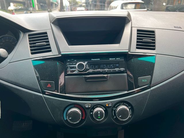 MITSUBISHI三菱 ZINGER  第7張相片