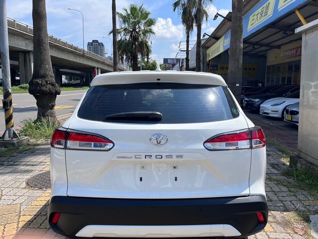 TOYOTA豐田 COROLLA CROSS  第9張相片