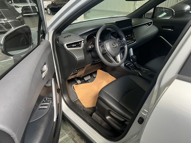 TOYOTA豐田 COROLLA CROSS  第6張相片