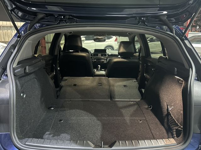 BMW寶馬 118I  第14張相片