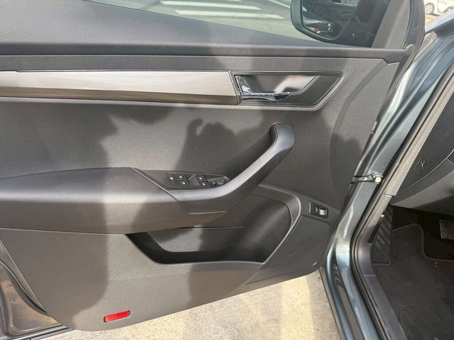 SKODA司科達 KAROQ  第10張相片